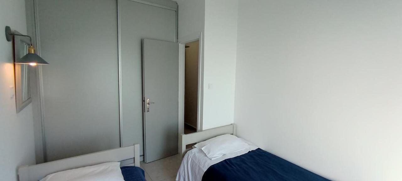 Atlas By Sea Apartment ลูตรากี ภายนอก รูปภาพ
