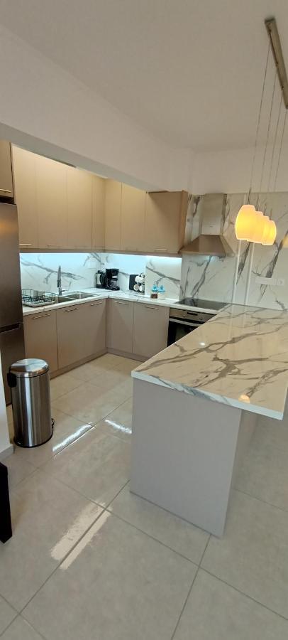 Atlas By Sea Apartment ลูตรากี ภายนอก รูปภาพ