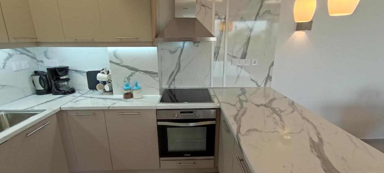 Atlas By Sea Apartment ลูตรากี ภายนอก รูปภาพ