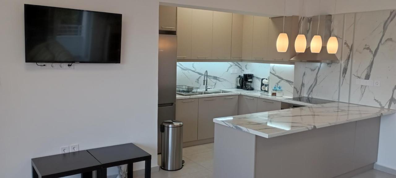 Atlas By Sea Apartment ลูตรากี ภายนอก รูปภาพ